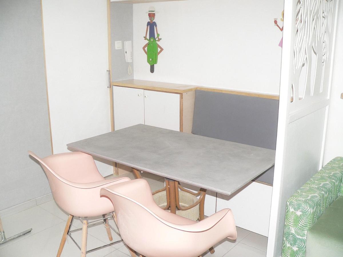 Liege Centre 6 Rue Montagne Sainte Walburge, 4000 Liege, Pour 2 Pers A 3 Minutes De La Gare St Lambert公寓 外观 照片